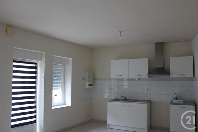 Maison à vendre - 2 pièces - 56 m2 - Etrelles - 35 - BRETAGNE